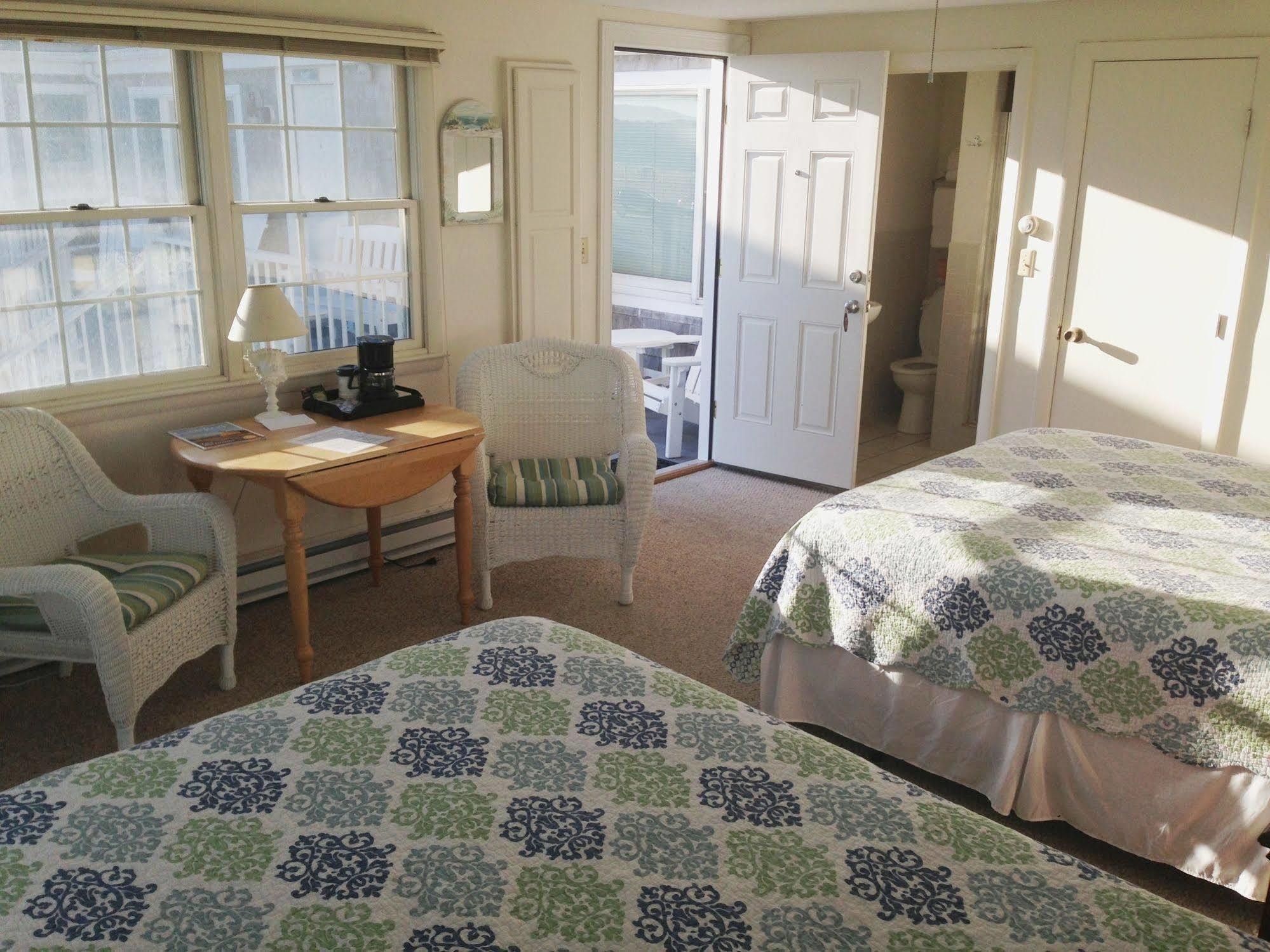 Hotel The Ocean View West Hyannisport Exterior foto